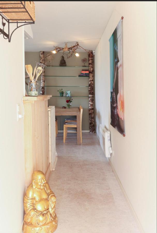 Bed met Paard Appartement Bergen op Zoom Buitenkant foto